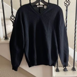 Deane & White Sz S black 💯% cashmere sweater